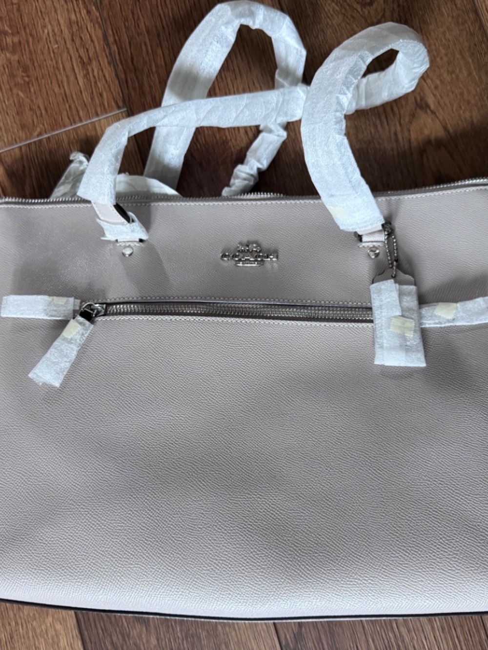 Coach Gallery Tote style 79608 - Gray - New without tags - Picture 2 of 4